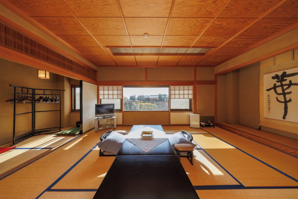 Spacious Japanese style room at Shikitei ryokan after a Nara day trip from Osaka